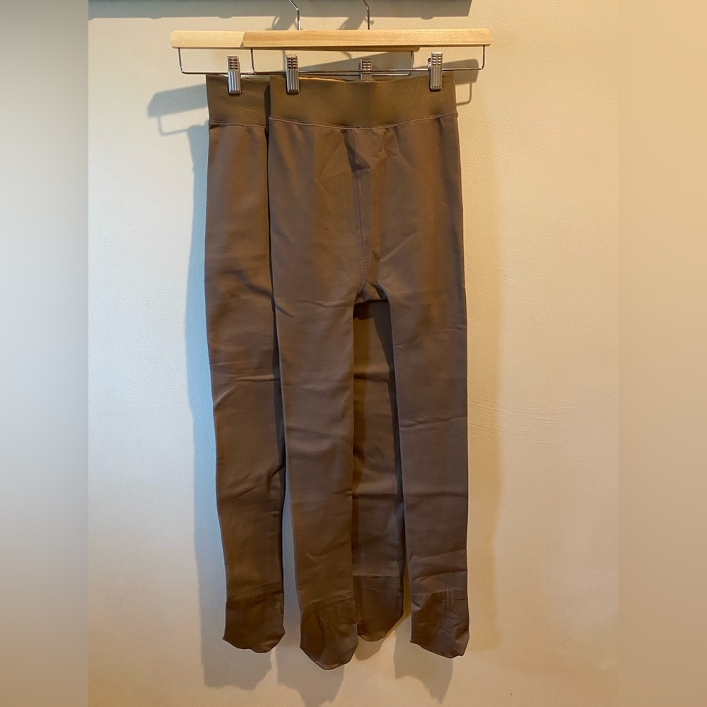 Women’s fleece-lined tights